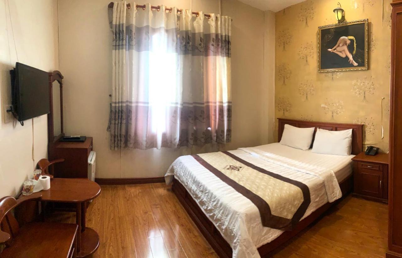 Hoang Anh Anh 2* TP. Hồ Chí Minh