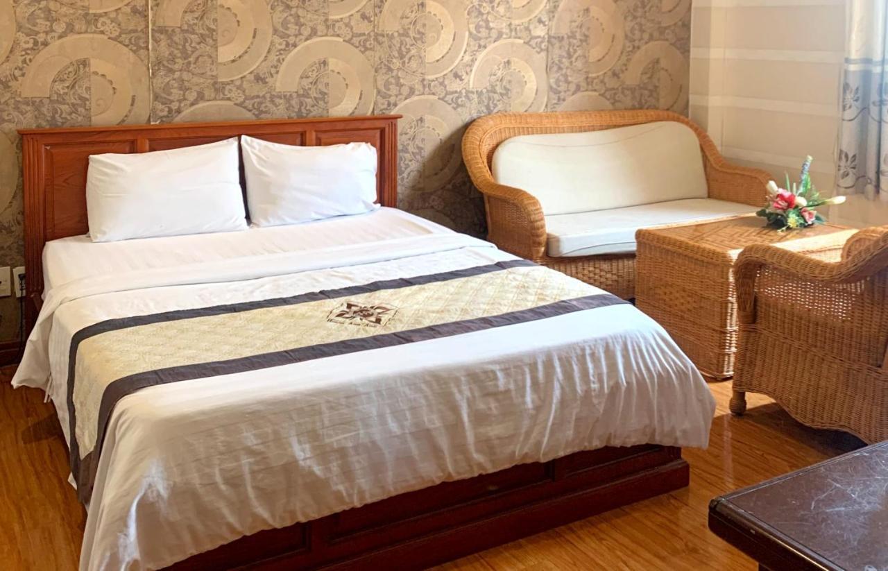 Khách sạn Hoang Anh Anh 2*